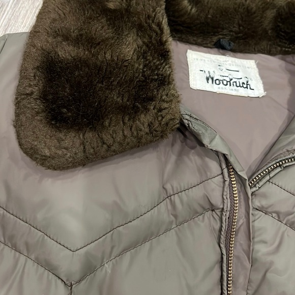 Vintage Woolrich army green down filled puffer style hunting jacket - Picture 4 of 10